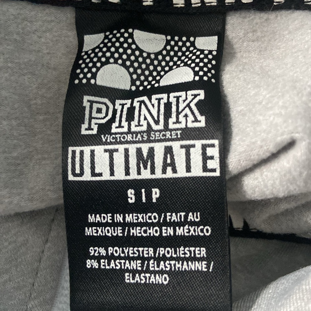 Pink sweater - Picture 2 of 2